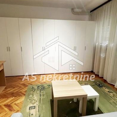 Trosoban stan za izdavanje, Blok 33 – Geneks, Beograd, 62m², 800 €/mes