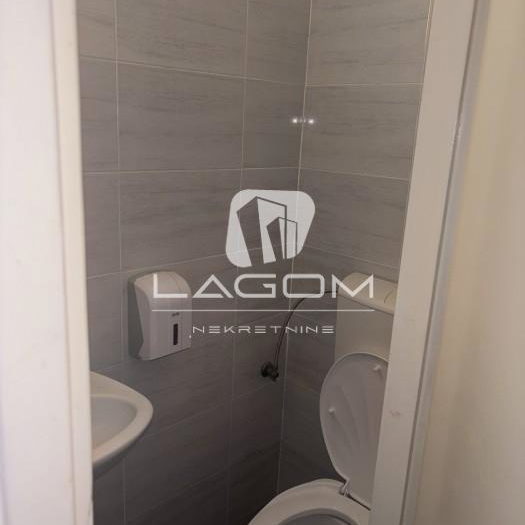 Trosoban stan za izdavanje, Knez Mihailova, Beograd, 89m², 1.400 €/mes