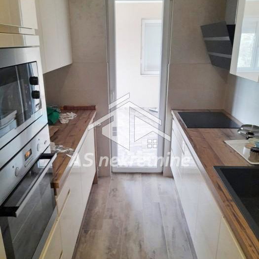 Stan Izdavanje Beograd Filmski Grad 160 m2