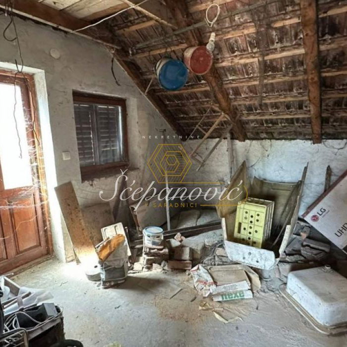 Kuća na prodaju, Majur, Novi Sad, 75m², 175.000 €