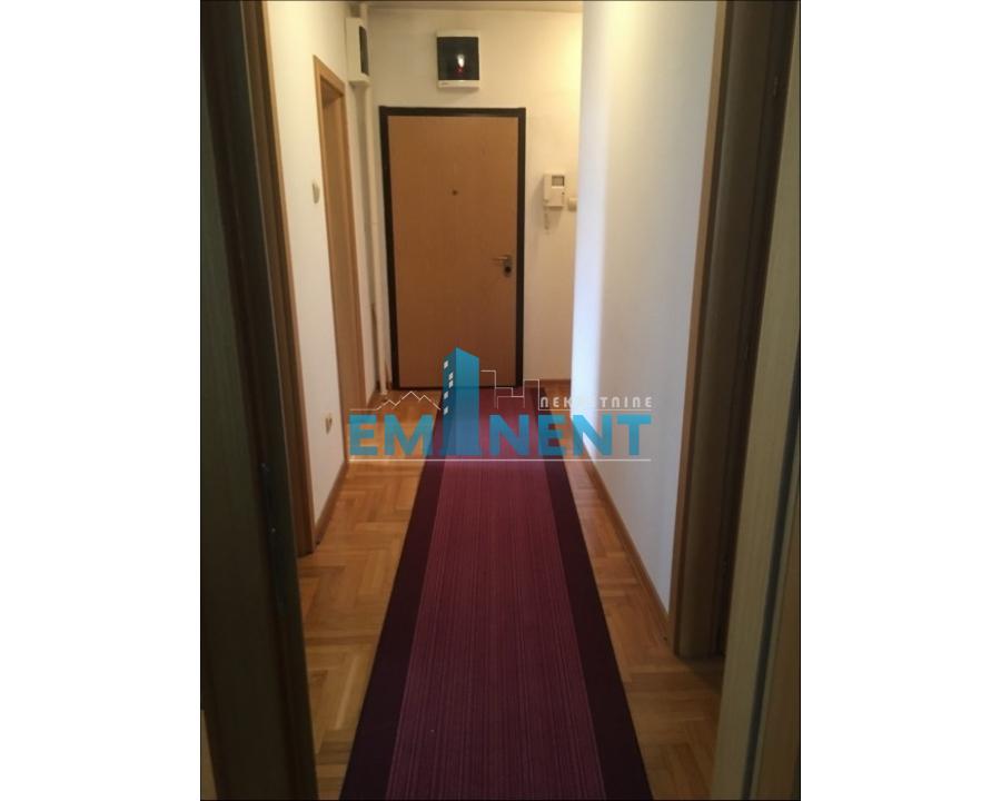 Stan Izdavanje Beograd Blok 29 93 m2