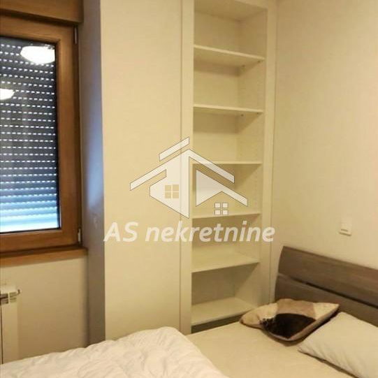Stan Izdavanje Beograd  70 m2