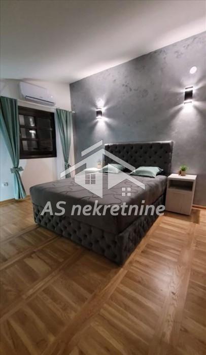 kuca-prodaja-beograd-M2SqmEIHBG Četvorosoban stan za izdavanje, Hram Svetog Save, Beograd, 94m², 1.300 €/mes