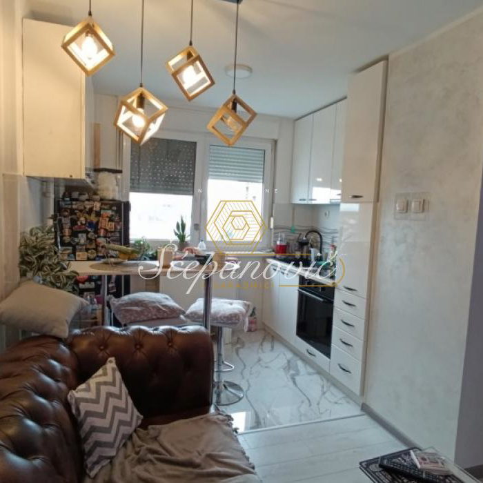 Stan Prodaja Novi Sad  39 m2