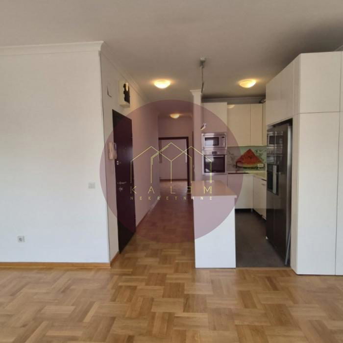 Stan Prodaja Beograd Lekino Brdo 108 m2