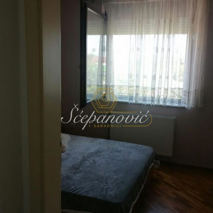 Trosoban stan na prodaju, Salajka, Novi Sad, 71m², 160.000 €