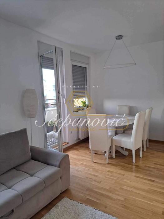 Stan Prodaja Novi Sad Bulevar Patrijarha Pavla 83 m2
