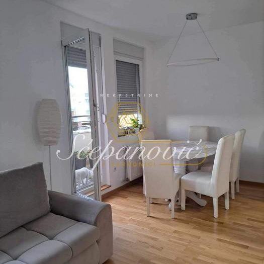Stan Prodaja Novi Sad Bulevar Patrijarha Pavla 83 m2