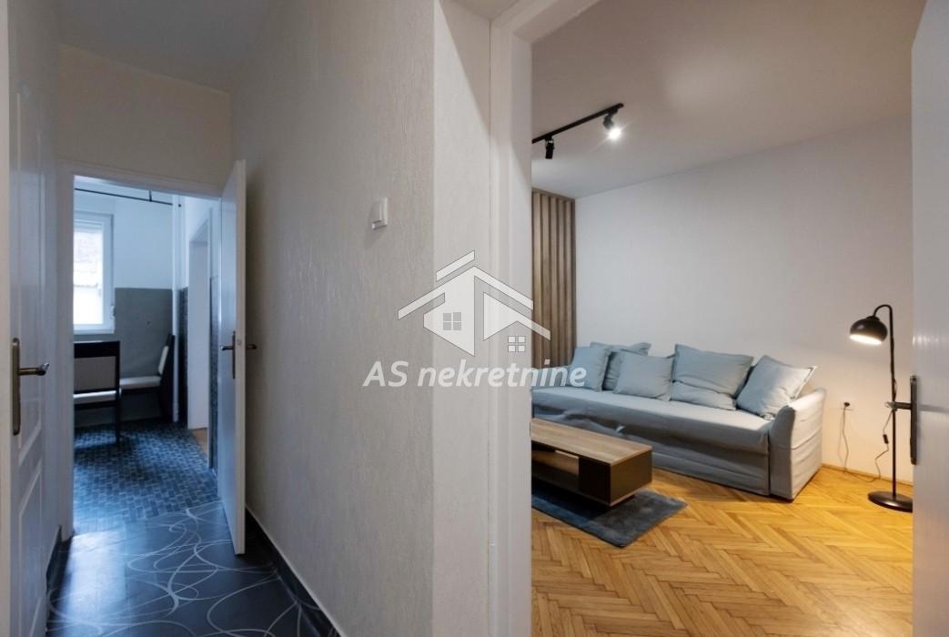 Stan Izdavanje Beograd Stan Izdavanje Beograd Trg Republike 38 m2