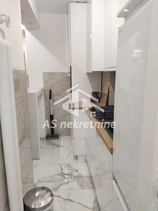 Stan Izdavanje Beograd Banovo Brdo 52 m2