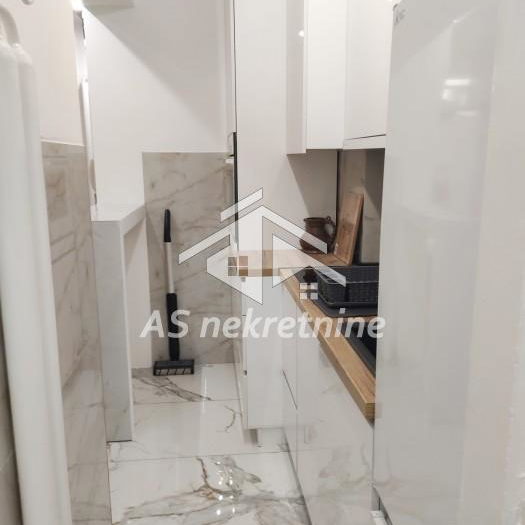Stan Izdavanje Beograd Banovo Brdo 52 m2