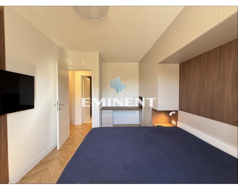 kuca-prodaja-beograd-Ws4ZFUZqc3 Četvorosoban stan za izdavanje, Bežanijska Kosa 2, Beograd, 90m², 2.200 €/mes