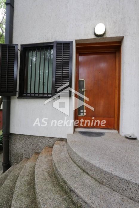 Kuća za izdavanje, Bulevar Oslobođenja, Beograd, 550m², 4.900 €/mes