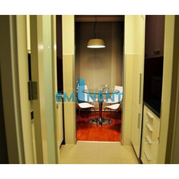Stan Izdavanje Beograd Blok 67 - Belville 68 m2