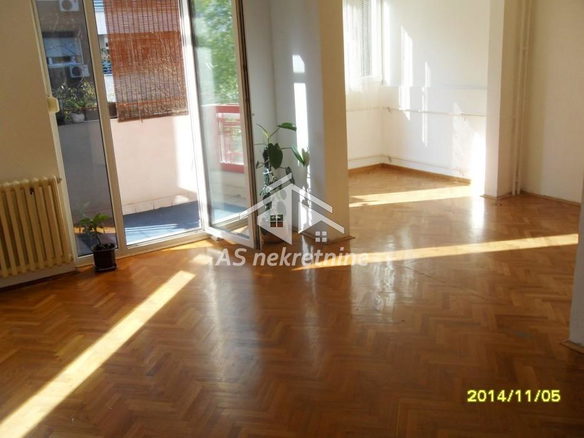 Stan Izdavanje Beograd Blok 29 68 m2