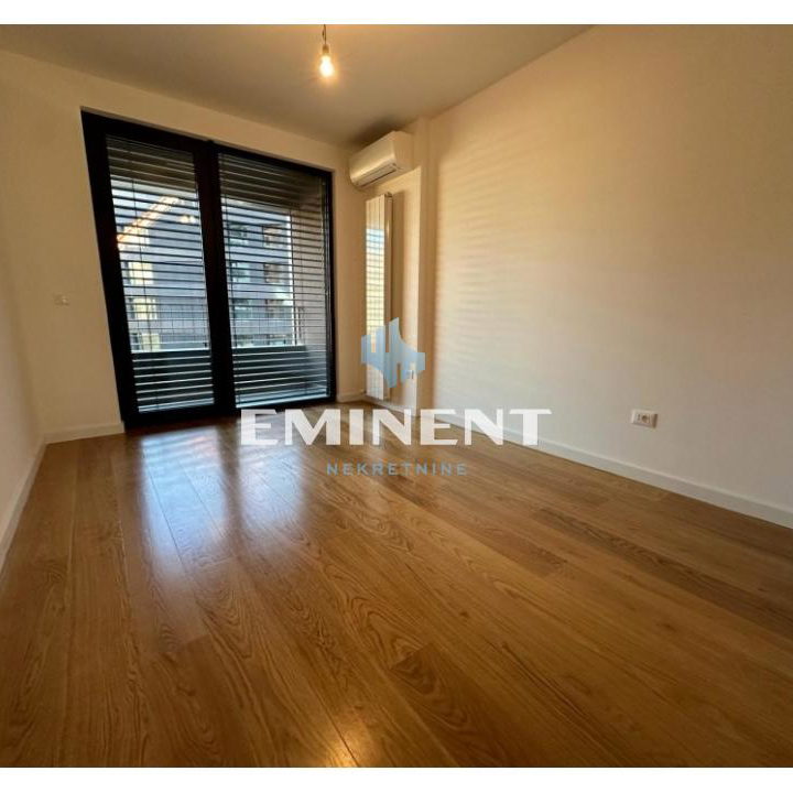 Lokal Izdavanje Beograd Dorćol 123 m2
