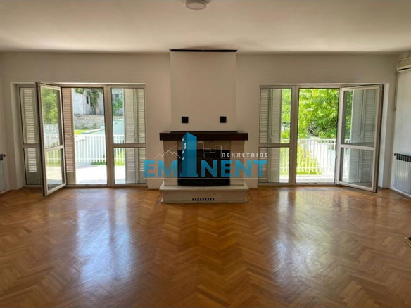 Kuća Izdavanje Beograd Voždovačka Crkva 600 m2