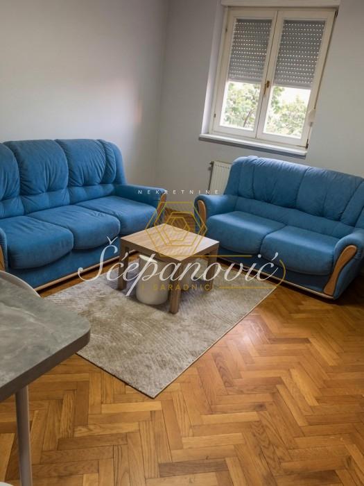 Jednosoban stan za izdavanje, Centar, Novi Sad, 31m², 300 €/mes