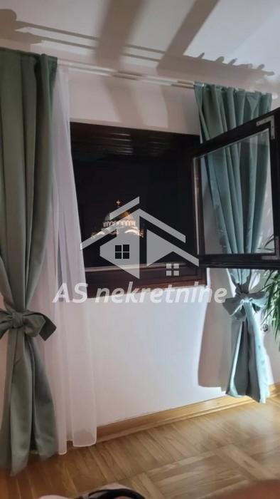 kuca-prodaja-beograd-f9A9q7iXVQ Četvorosoban stan za izdavanje, Hram Svetog Save, Beograd, 94m², 1.300 €/mes
