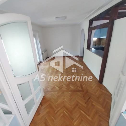 Kuća za izdavanje, Neimar, Beograd, 260m², 3.000 €/mes