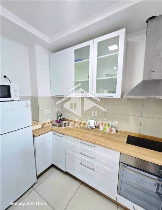 Stan Izdavanje Beograd  38 m2