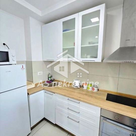 Stan Izdavanje Beograd  38 m2