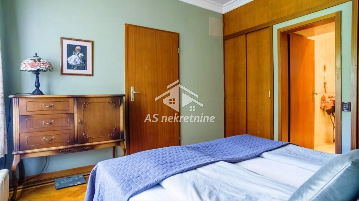 Dvosoban stan za izdavanje, Banovo Brdo, Beograd, 100m², 1.400 €/mes