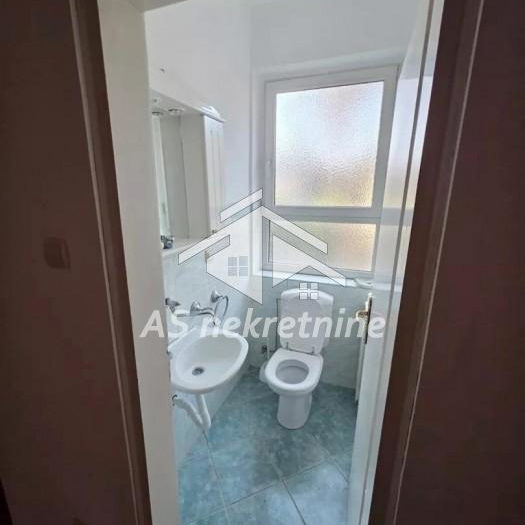 Četvorosoban stan za izdavanje, Dedinje, Beograd, 104m², 1.500 €/mes