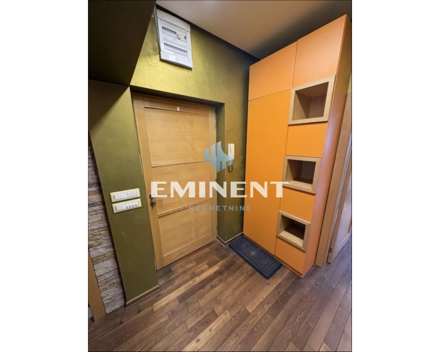 Dvosoban stan za izdavanje, Kalenić Pijaca, Beograd, 64m², 850 €/mes