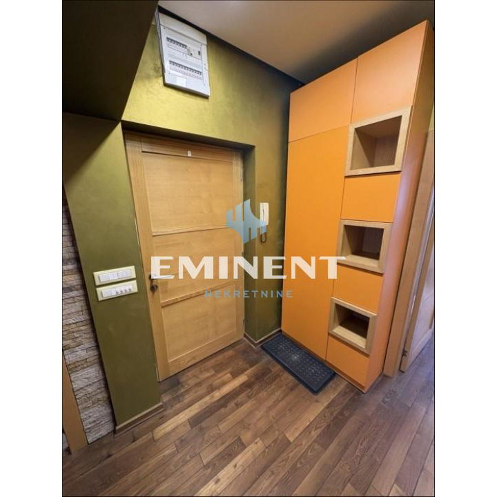 Dvosoban stan za izdavanje, Kalenić Pijaca, Beograd, 64m², 850 €/mes