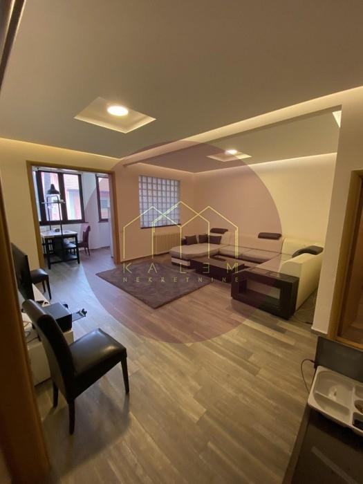 Trosoban stan na prodaju, Zaplanjska, Beograd, 125m², 310.000 €