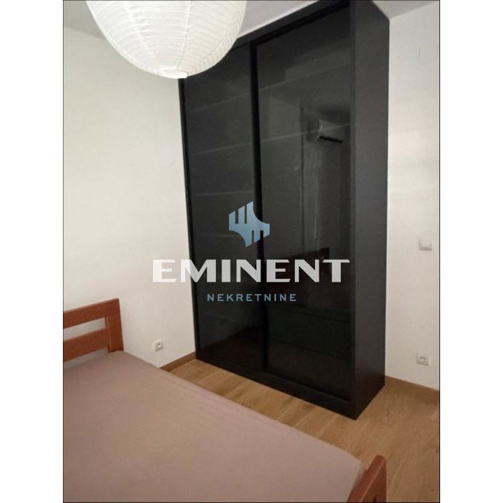 Stan Izdavanje Beograd Blok 65 42 m2