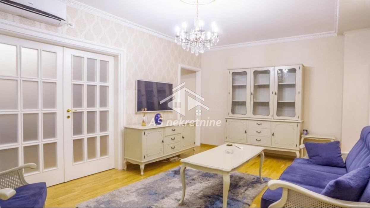 Dvosoban stan na prodaju, Skadarlija, Beograd, 62m², 295.000 €