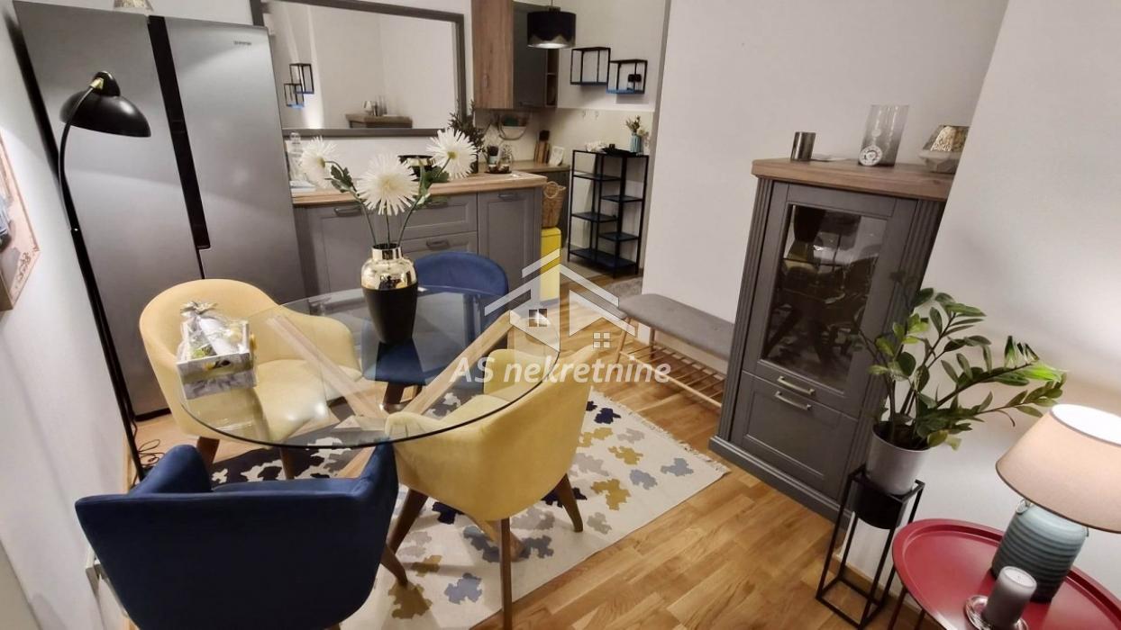 Stan Izdavanje Beograd Južni Bulevar 48 m2