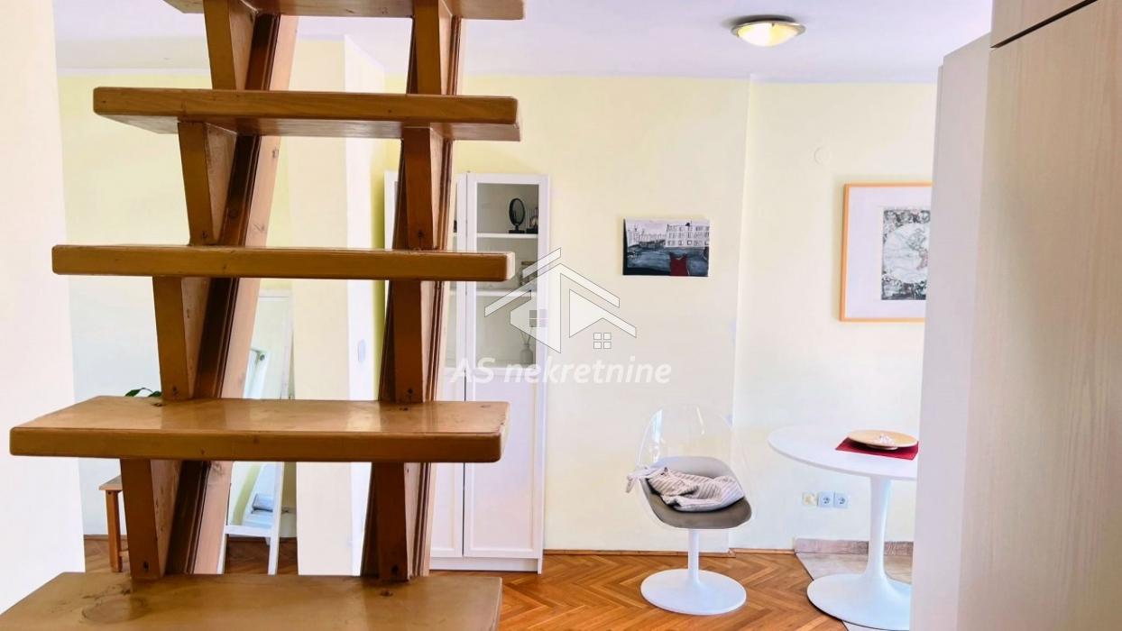 Stan Izdavanje Beograd Stan Izdavanje Beograd Slavija 66 m2