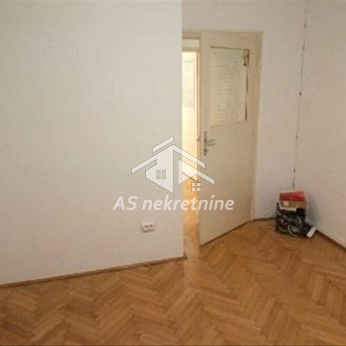 Lokal Izdavanje Beograd 27. Marta 80 m2