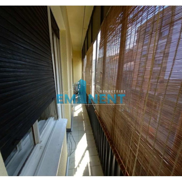 Trosoban stan za izdavanje, Slavija, Beograd, 72m², 1.000 €/mes
