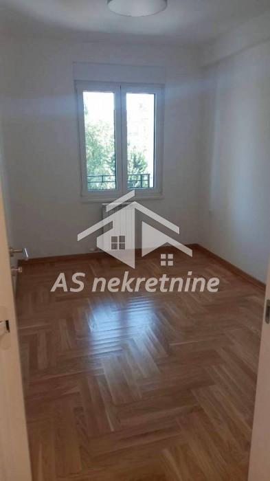 kuca-prodaja-jf7P2nMw6l Trosoban stan za izdavanje, Kalenić Pijaca, Beograd, 65m², 1.200 €/mes