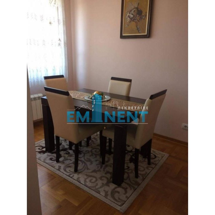 Stan Izdavanje Beograd Denkova Bašta 56 m2
