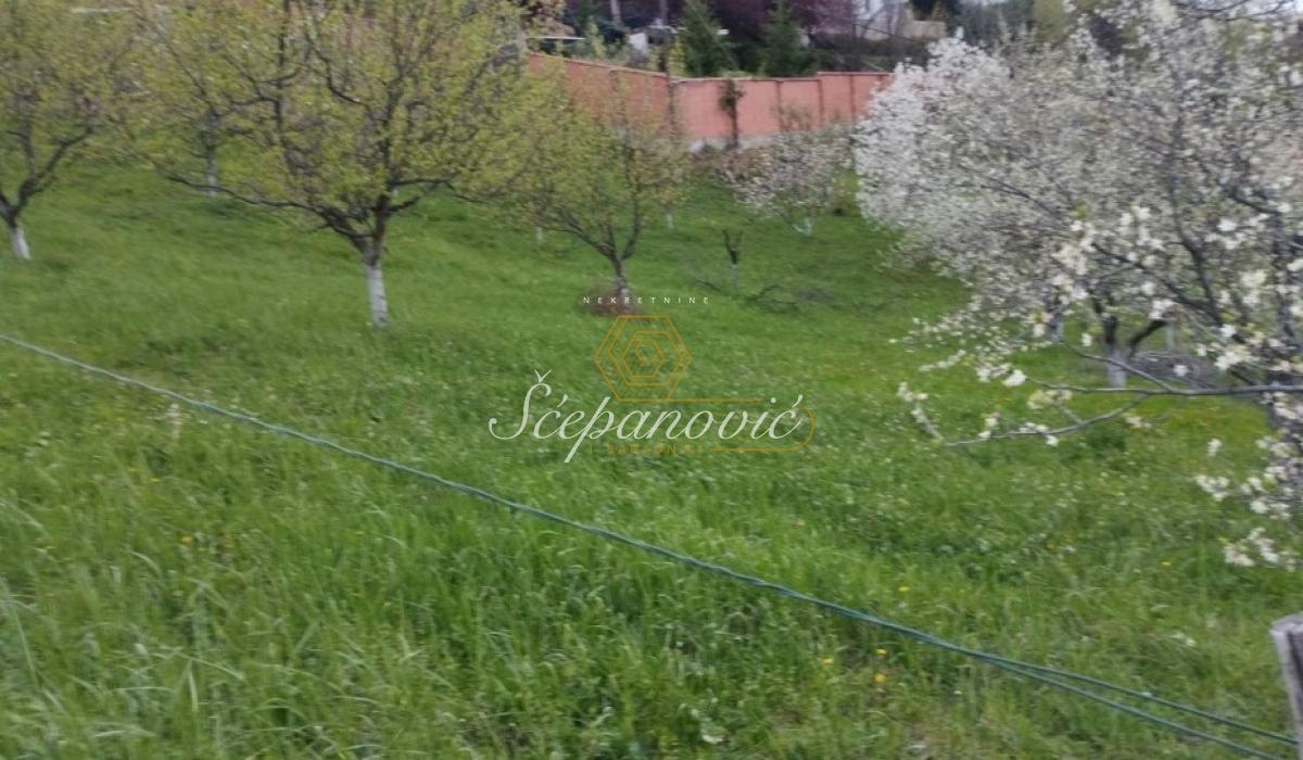 Plac Prodaja Novi Sad Plac Prodaja Novi Sad Paragovo 1670 m2