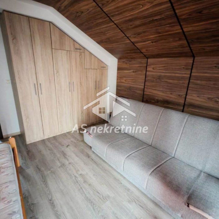 Kuća za izdavanje, Blok 45, Beograd, 185m², 1.500 €/mes