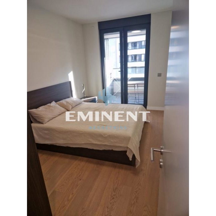 Dvosoban stan za izdavanje, Blok 65, Beograd, 56m², 5. sprat, 1.000 €/mes