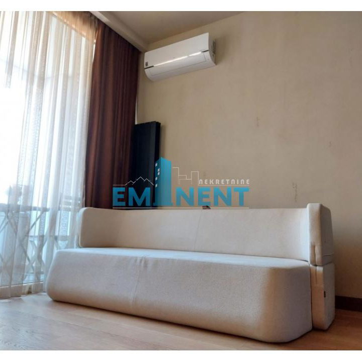 Stan Izdavanje Beograd  50 m2