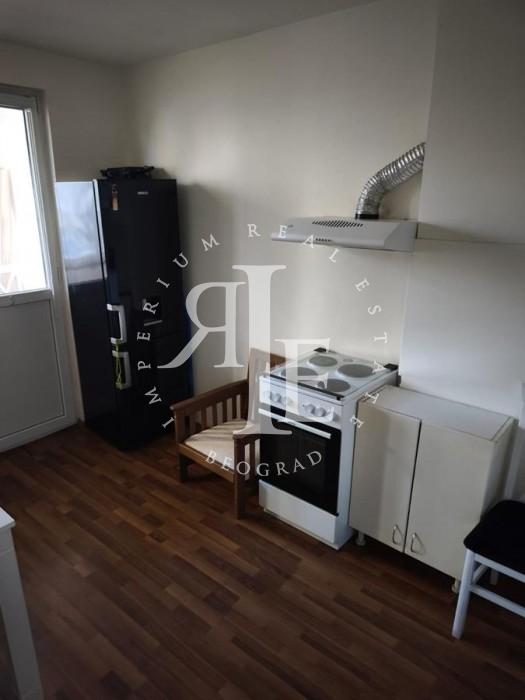 Stan Prodaja Beograd Karaburma 60 m2