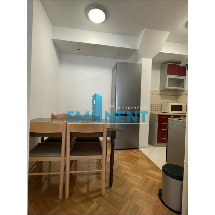Stan Izdavanje Beograd Tašmajdan 64 m2