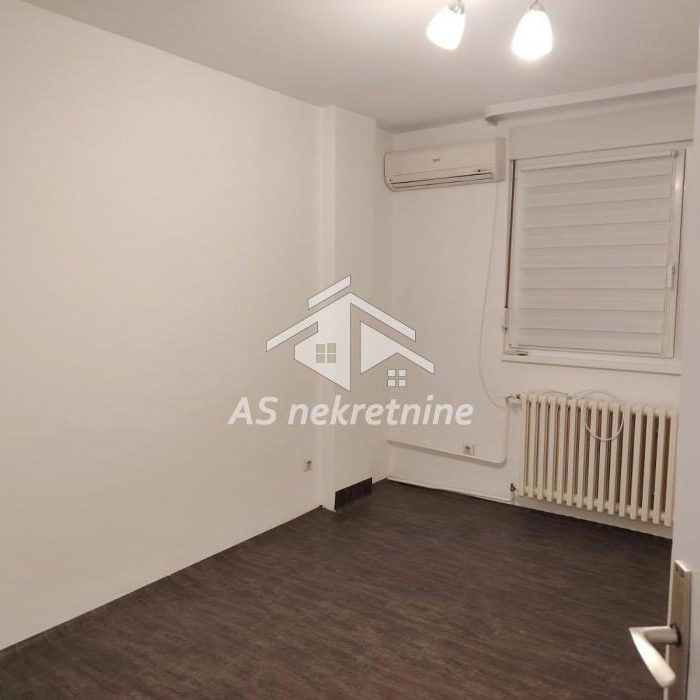 Lokal Izdavanje Beograd 27. Marta 80 m2