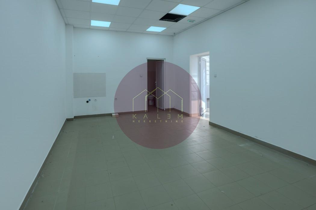 Lokal za izdavanje, Konjarnik, Beograd, 1195m², 6.500 €/mes
