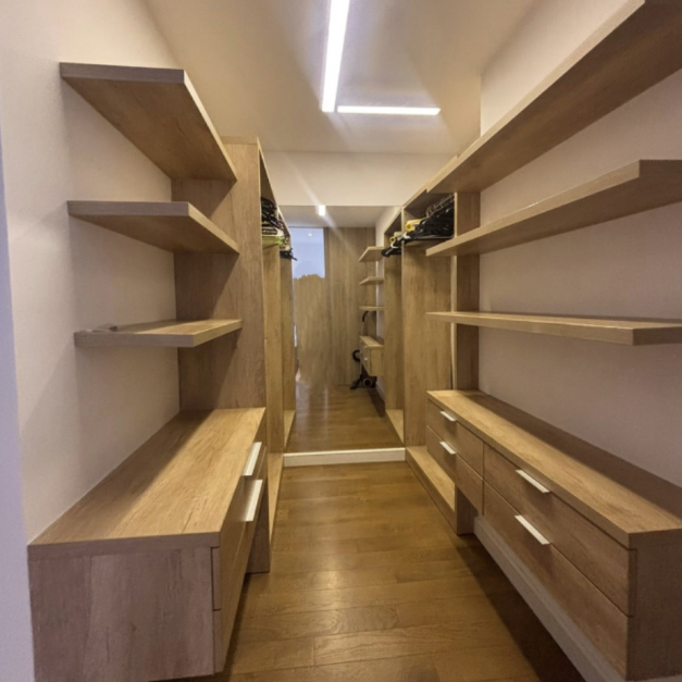 Četvorosoban stan na prodaju, Centar, Novi Sad, 113m², 469.000 €