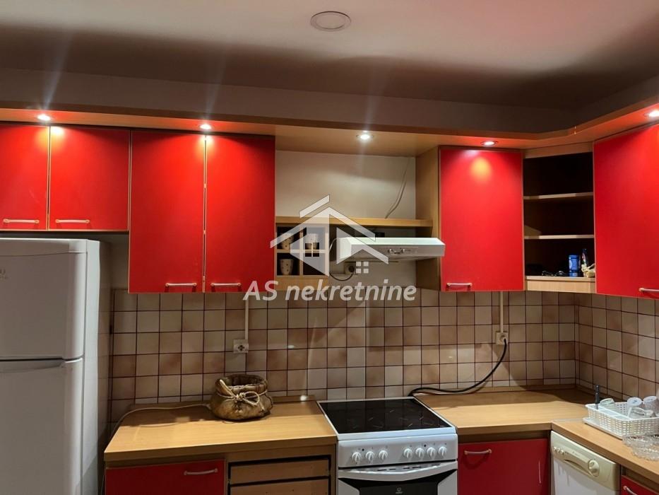 Stan Izdavanje Beograd Učiteljsko Naselje 120 m2
