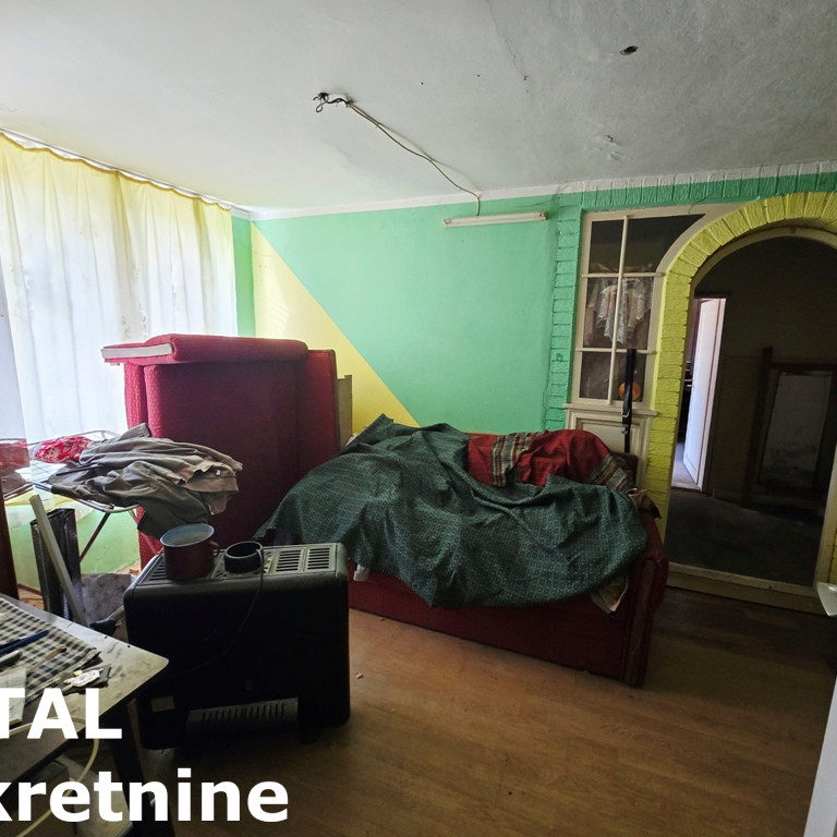 Kuća na prodaju, Rumenka, Novi Sad, 321m², 230.000 €